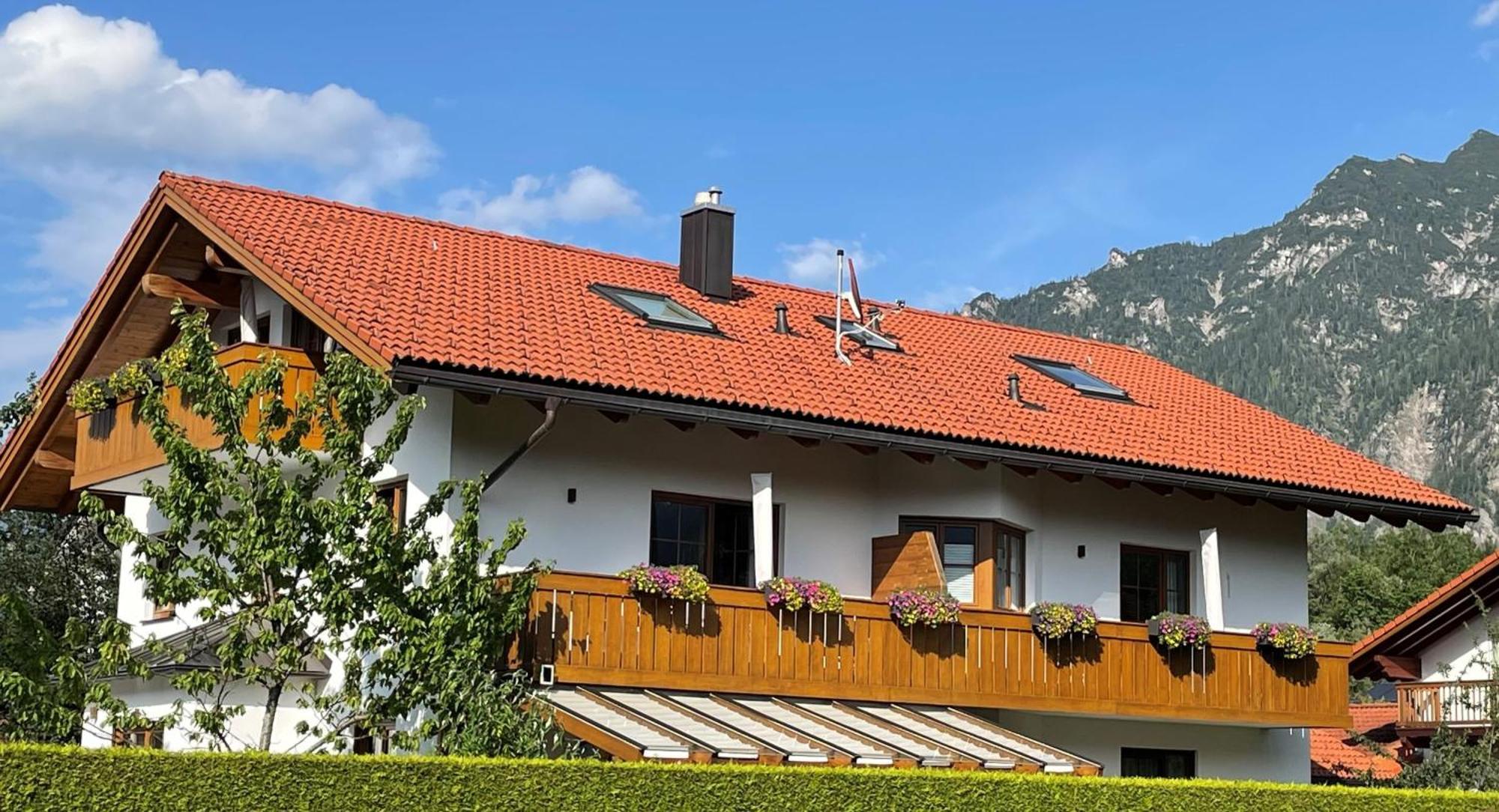 Das Bergquartier - Ferienwohnung Rabenkopf オーベラウ エクステリア 写真